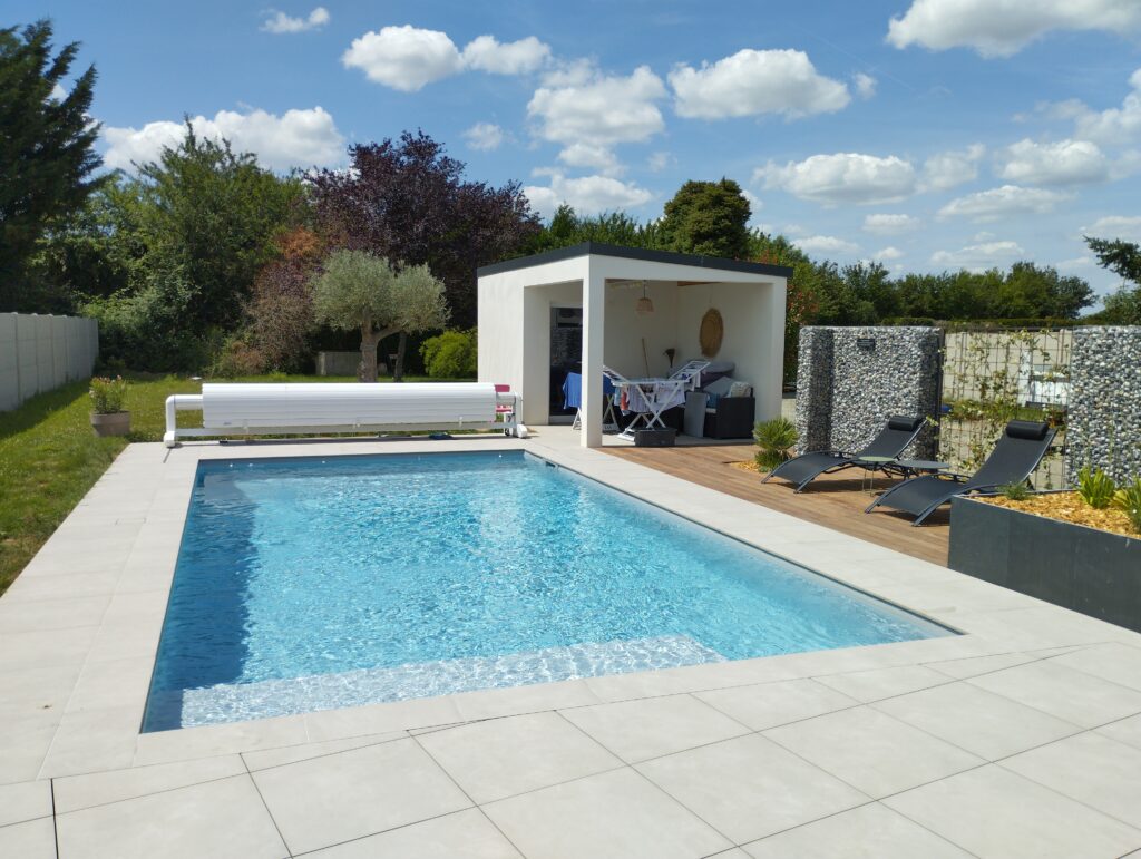 Nos réalisations de piscines Facebook et Instagram